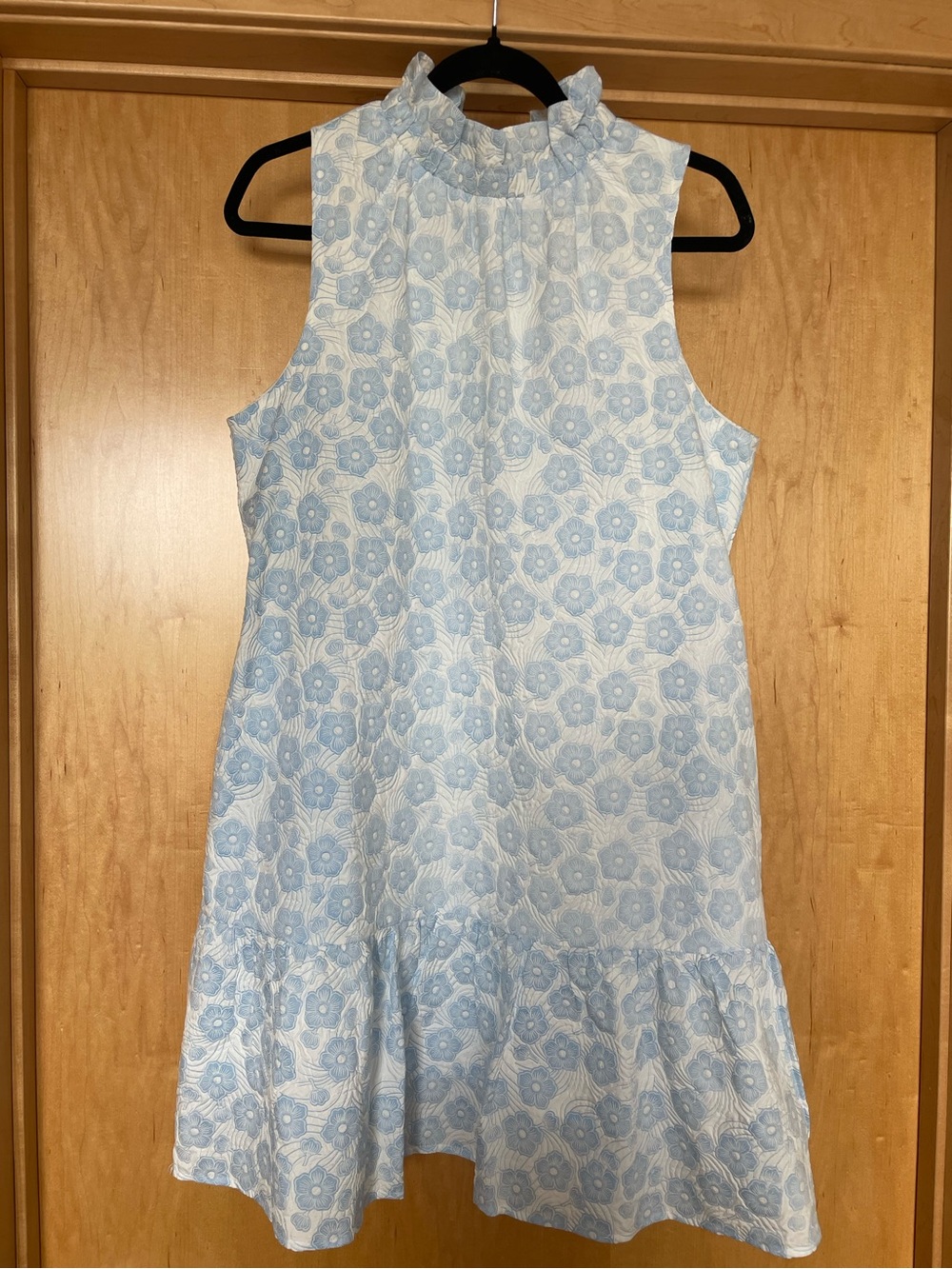 THML NWT Blue Floral Embroidered Dress | Size Medium | Pockets